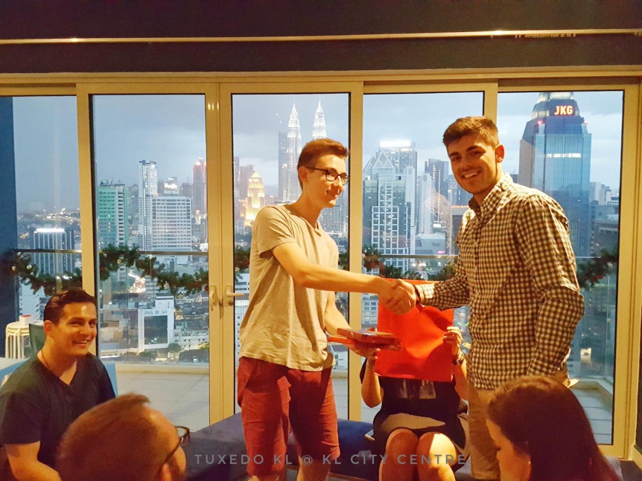 吉隆坡 Tuxedo Kl No.1 Rooftop Pool W Skyscraper Views酒店 外观 照片